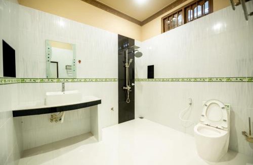 Fuvahmulah Bed & Breakfast | Omalaa View