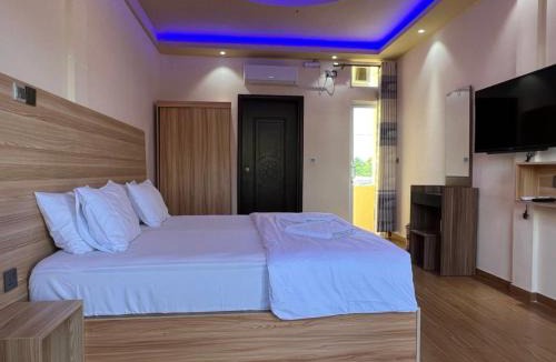 Thulusdhoo Island Hotel | Aasna Inn
