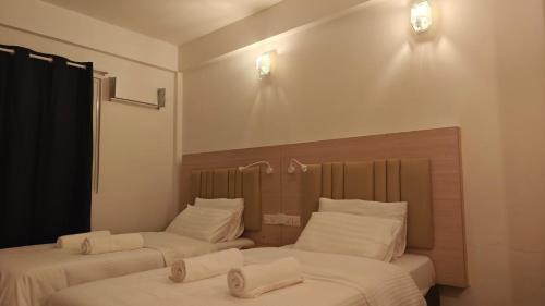 Thulusdhoo Island Hotel | VelaaOlhu - Turtle Hive Thulusdhoo