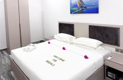 Dhidhoofinolhu Island House | Feeali Buddies Inn
