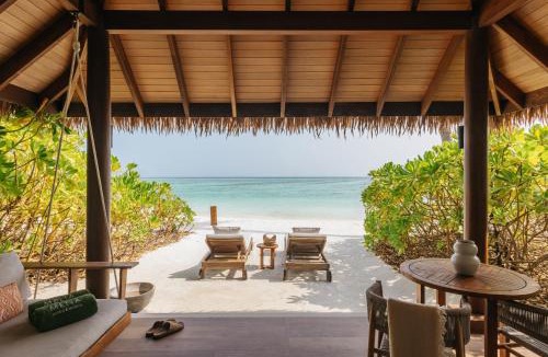 Dhidhoofinolhu Island Hotel | Meliá Whale Lagoon Maldivas