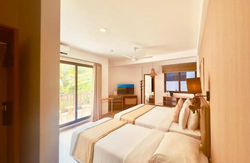 Himmafushi Hotel | Cocomo Maldives