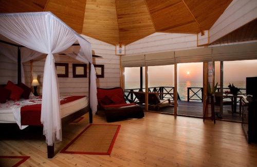 Komandoo Resort | Komandoo Island Resort & Spa