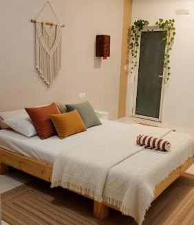 Hithadhoo House | Newsy Inn