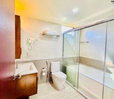 Kudahuvadhoo House | Blue Wave Guesthouse Maldives - Book FB a week gets a free excursion