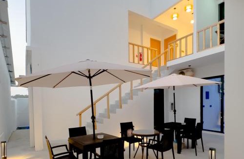 Kamadhoo Hotel | Silver Bay Kamadhoo