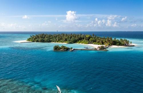 Makunudu Resort | Makunudu Island- An Intimate Hideaway - Booking from 30th August stay 7 nights or more and enjoy 30 percent off on SPA treatments & shared roundtrip speedboat valid for stays until 30th September 2026