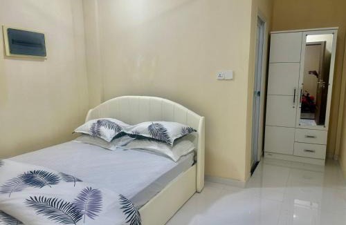 Fuvahmulah House | Violetfehi Homestay