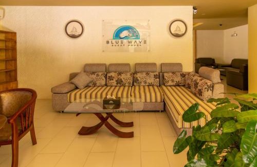 Kudahuvadhoo House | Blue Wave Guesthouse Maldives - Book FB a week gets a free excursion