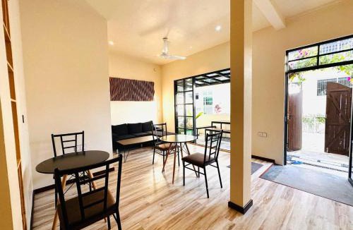 Huraa Bed & Breakfast | The Bilimbi Guesthouse & Inn