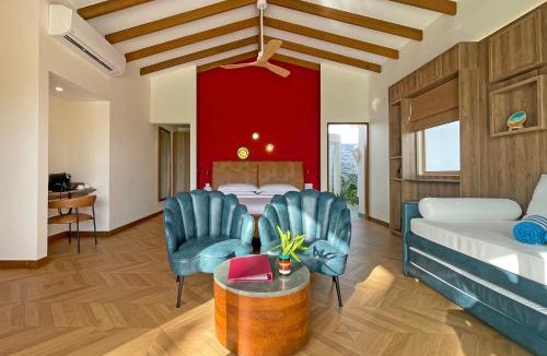 Kanifinolhu Island Resort | Joy Island Maldives All Inclusive Resort