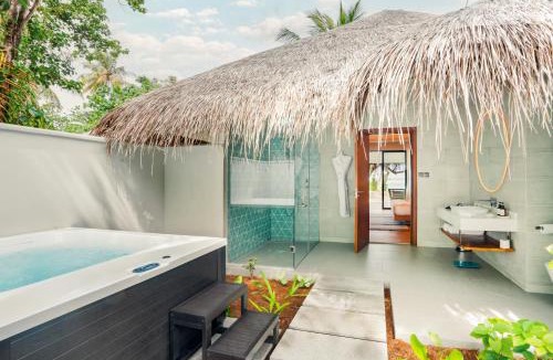 Vakaru Resort | Nova Maldives