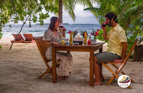 Dharavandhoo Hotel | LVIS blancura Hotel