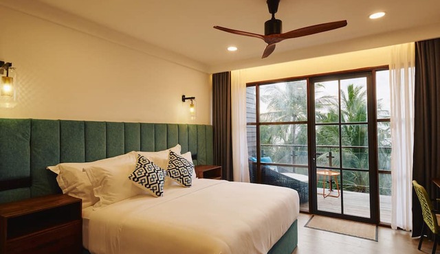 Beach Hotel Dhigurah