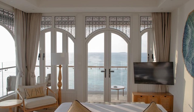 Stone Hotel Dhiffushi in Dhiffushi