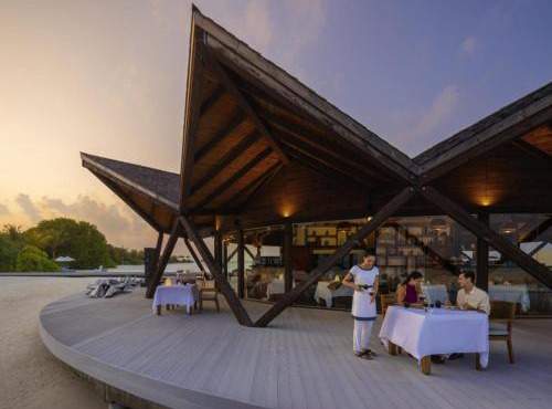 Kuredhivaru Resort and Spa - Maldives
